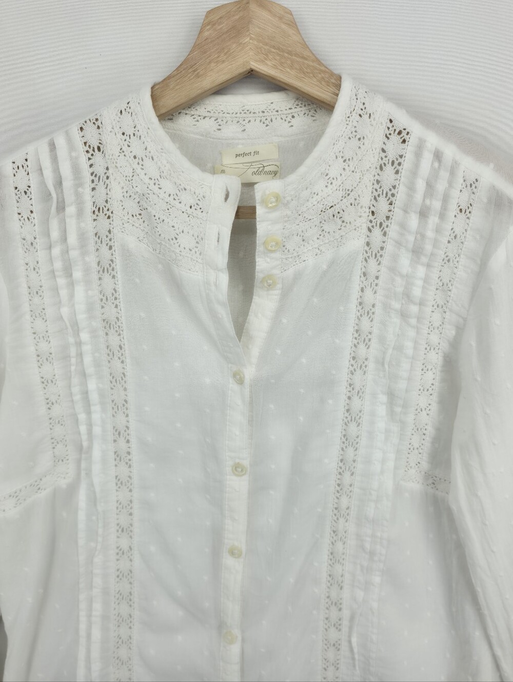 Vintage Old Navy Cottagecore Swiss Dot Lace Pintuck Prairie Blouse Size Medium - Picture 4 of 15